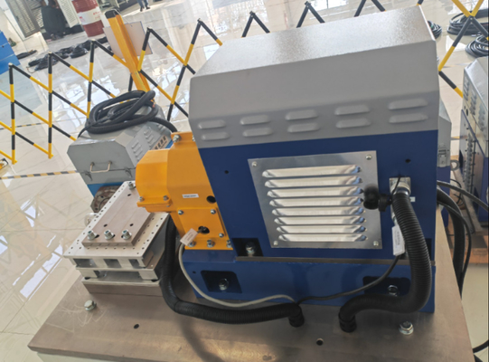 SSCH45-4200/17000 45kW 95Nm ±0.2%FS 17000RPM Yüksek hassasiyetli Araç Motor Performansı Dinamometre Test Bench Sistemi